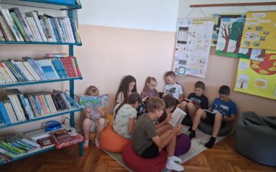 “Čitamo mi u razredu svi” – knjiga na dohvat ruke u Područnoj školi