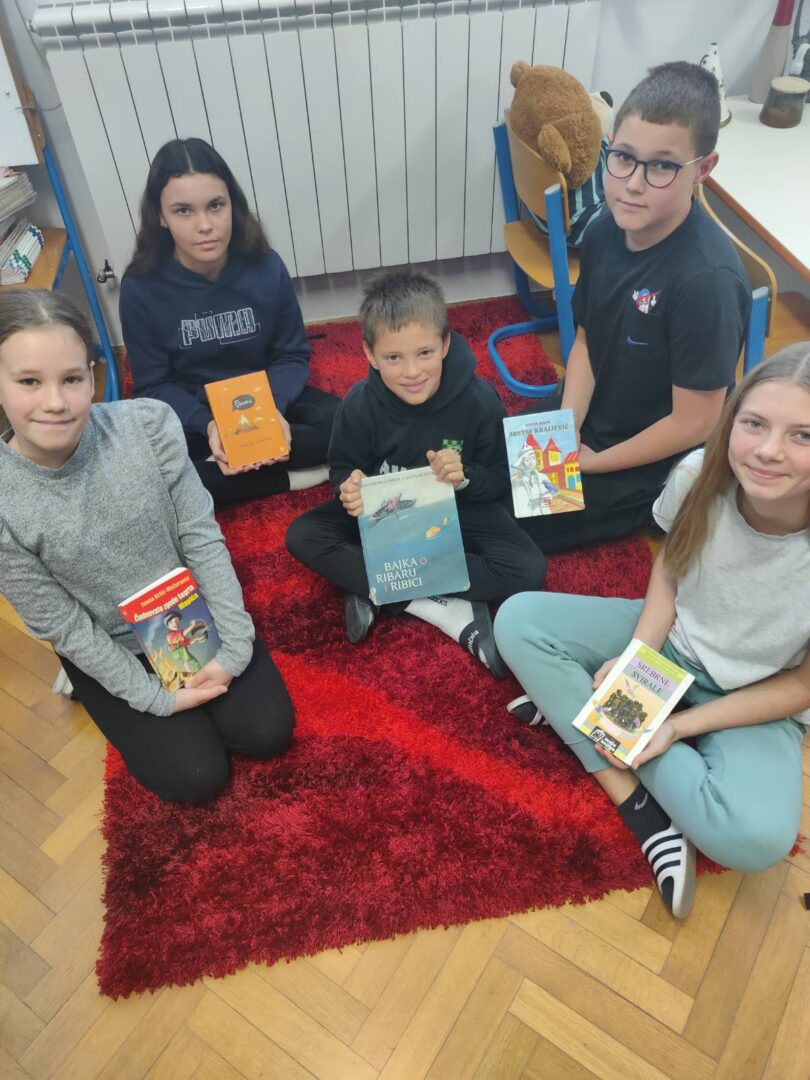 Knjižnica 2