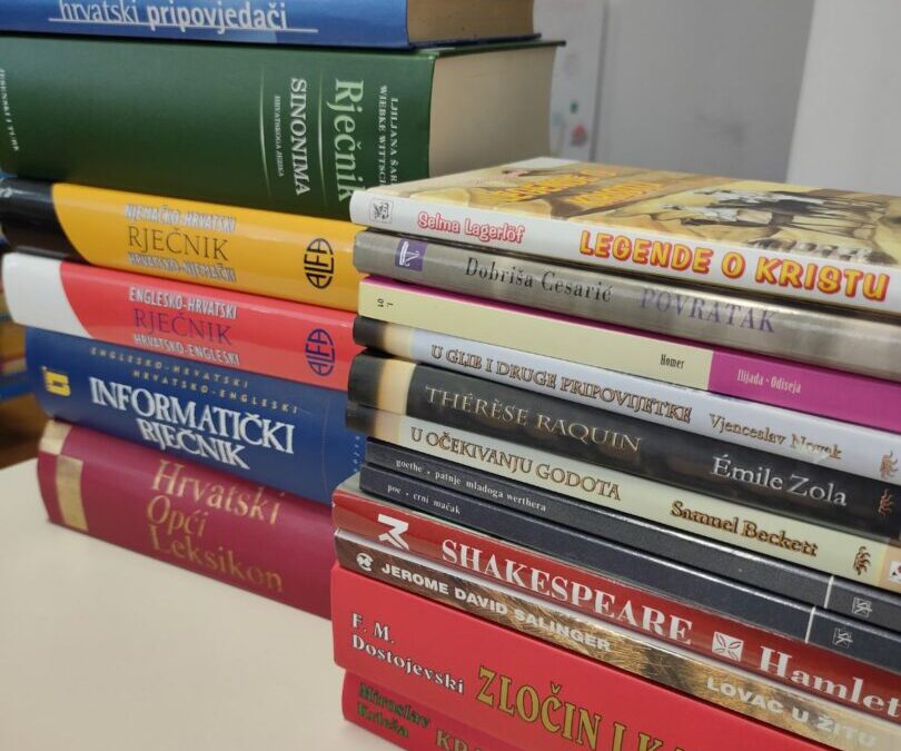 Hvala obitelji Tkalec na donaciji knjiga