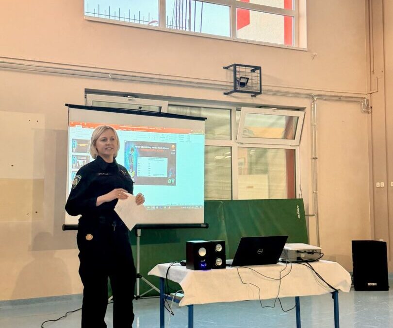 SigurniONLINE – predavanje za roditelje od 5. do 8. razreda